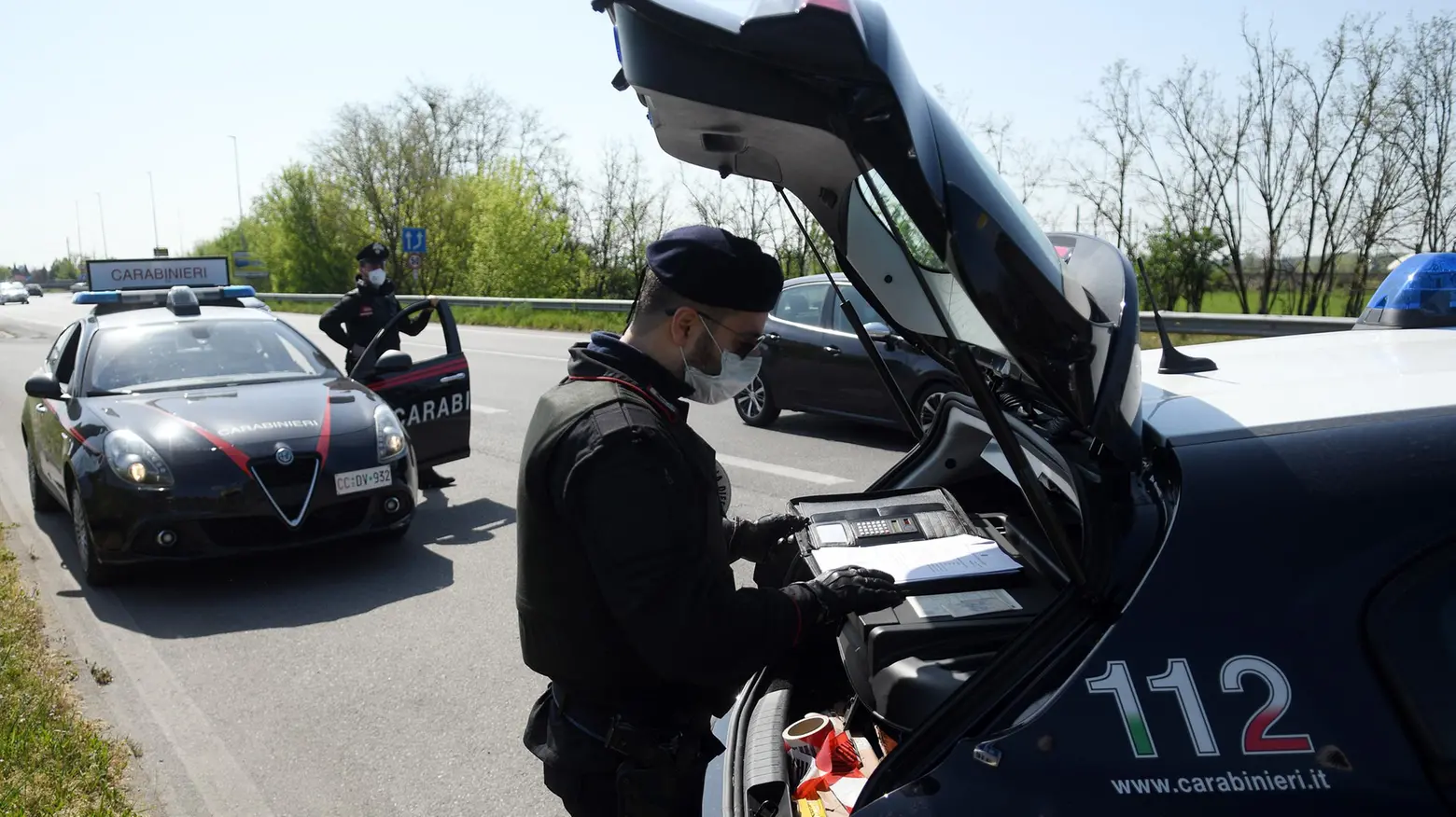 Fermato per la terza volta alla guida senza patente Fermato per la terza volta alla guida senza patente