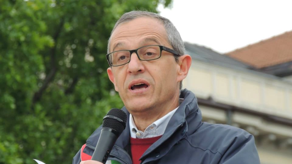 L'ex sindaco Mario Lucini