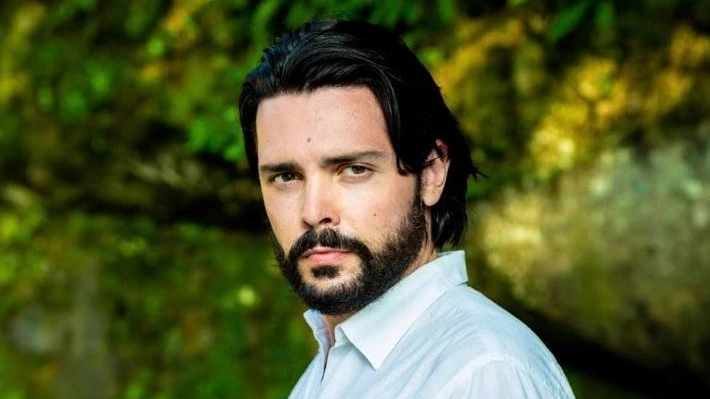 Il baritono Luca Micheletti: "Amo interpretare Marcello, è empatico"