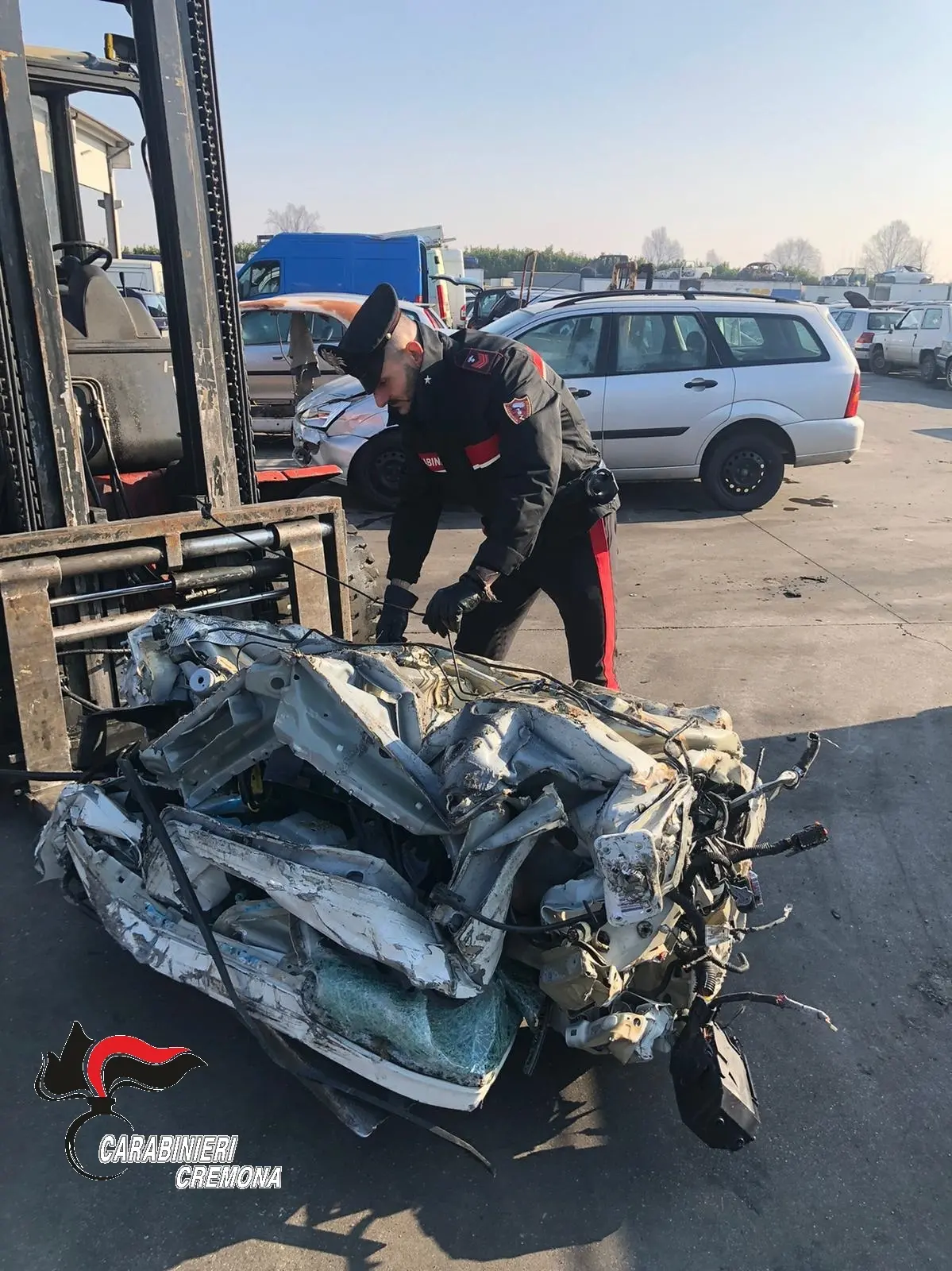 Cremona, scacco ai trafficanti di auto: sequestrati ricambi per oltre 800mila euro