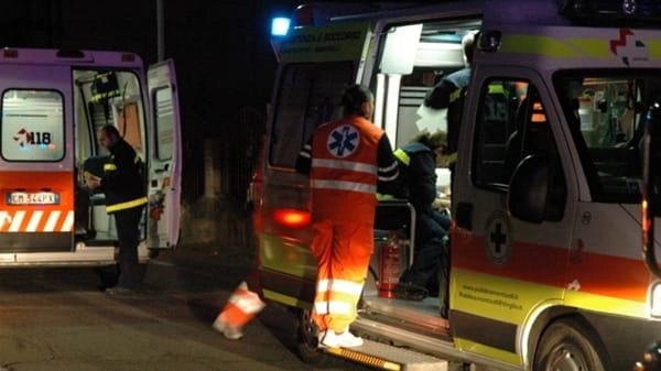 L'intervento delle ambulanze (Foto archivio)