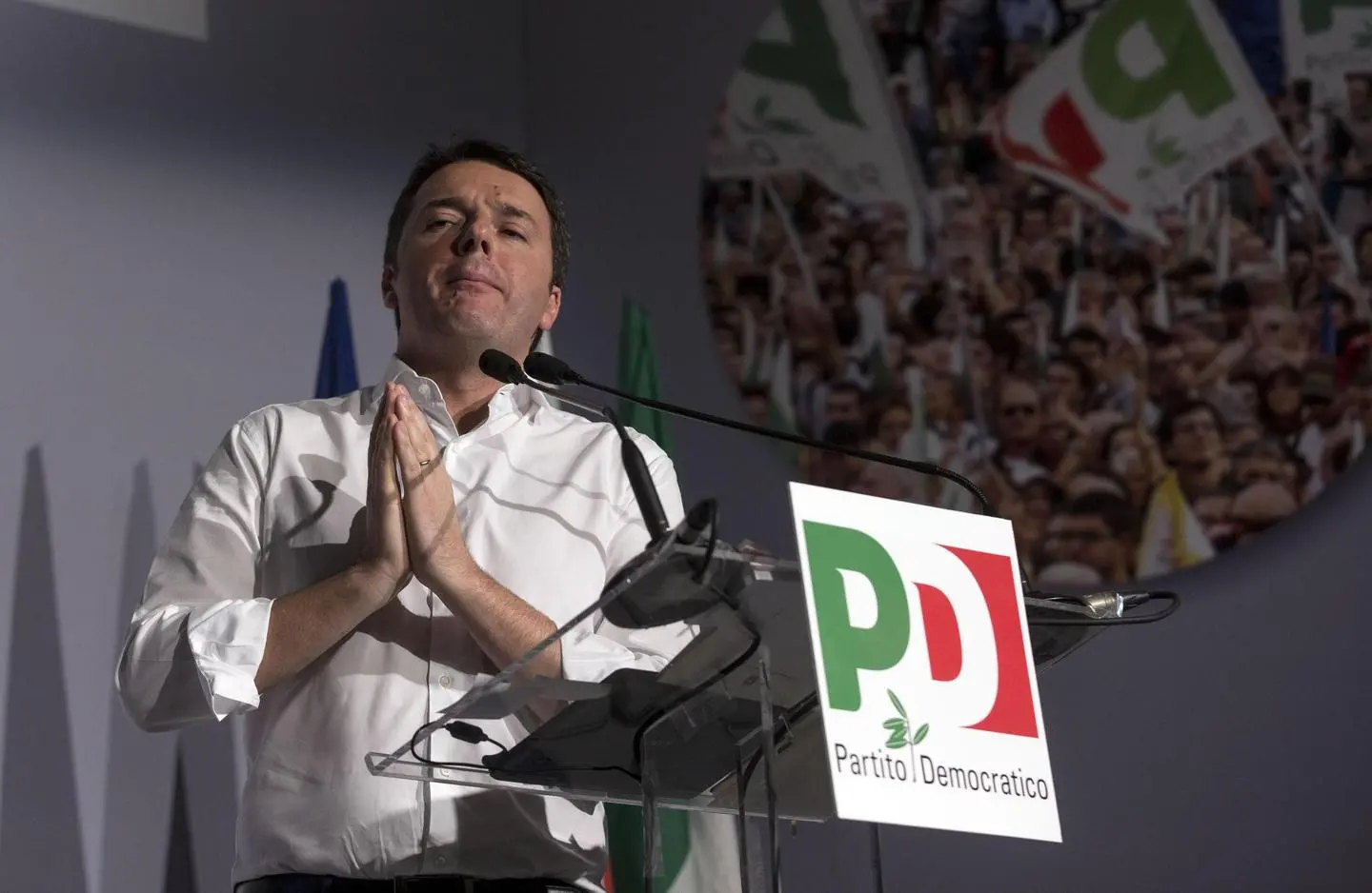 Assemblea del Pd a Expo, la Lega non ci sta: "Indecente"