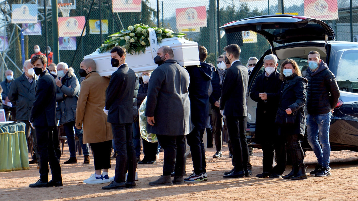 I funerali di Daniele Paitoni, ucciso a 7 anni