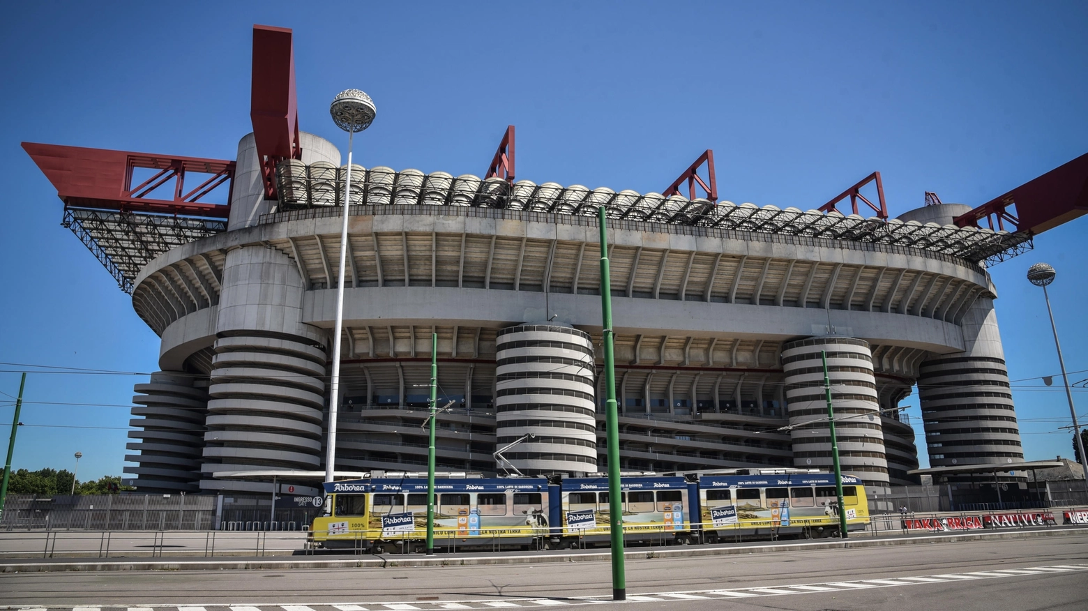Si riapre la partita su San Siro: il comune fa ricorso al vincolo culturale che blocca la ristrutturazione o l'abbattimento dell'impianto