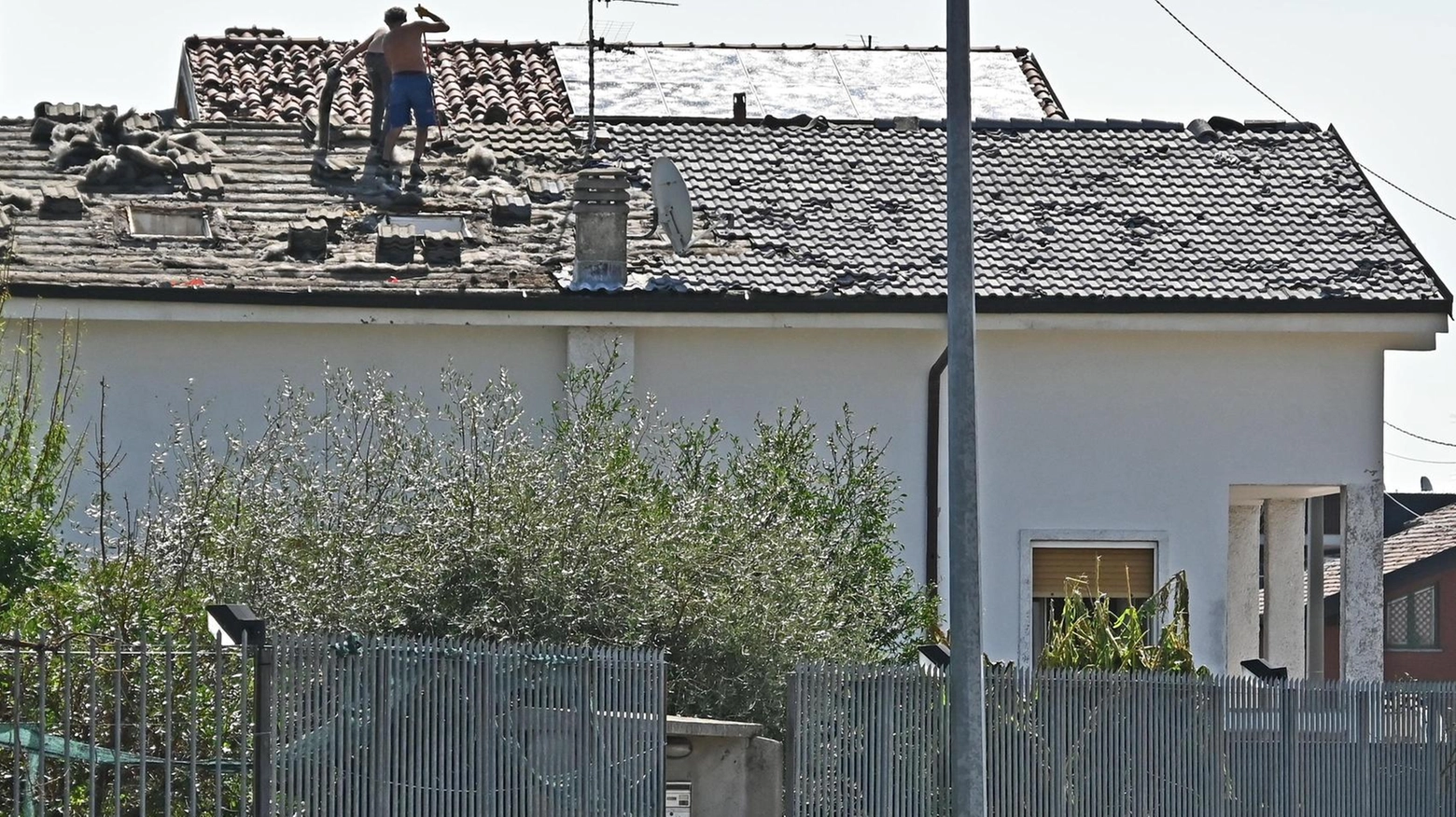 Grandinata. Primi fondi per i danni Grandinata. Primi fondi per i danni