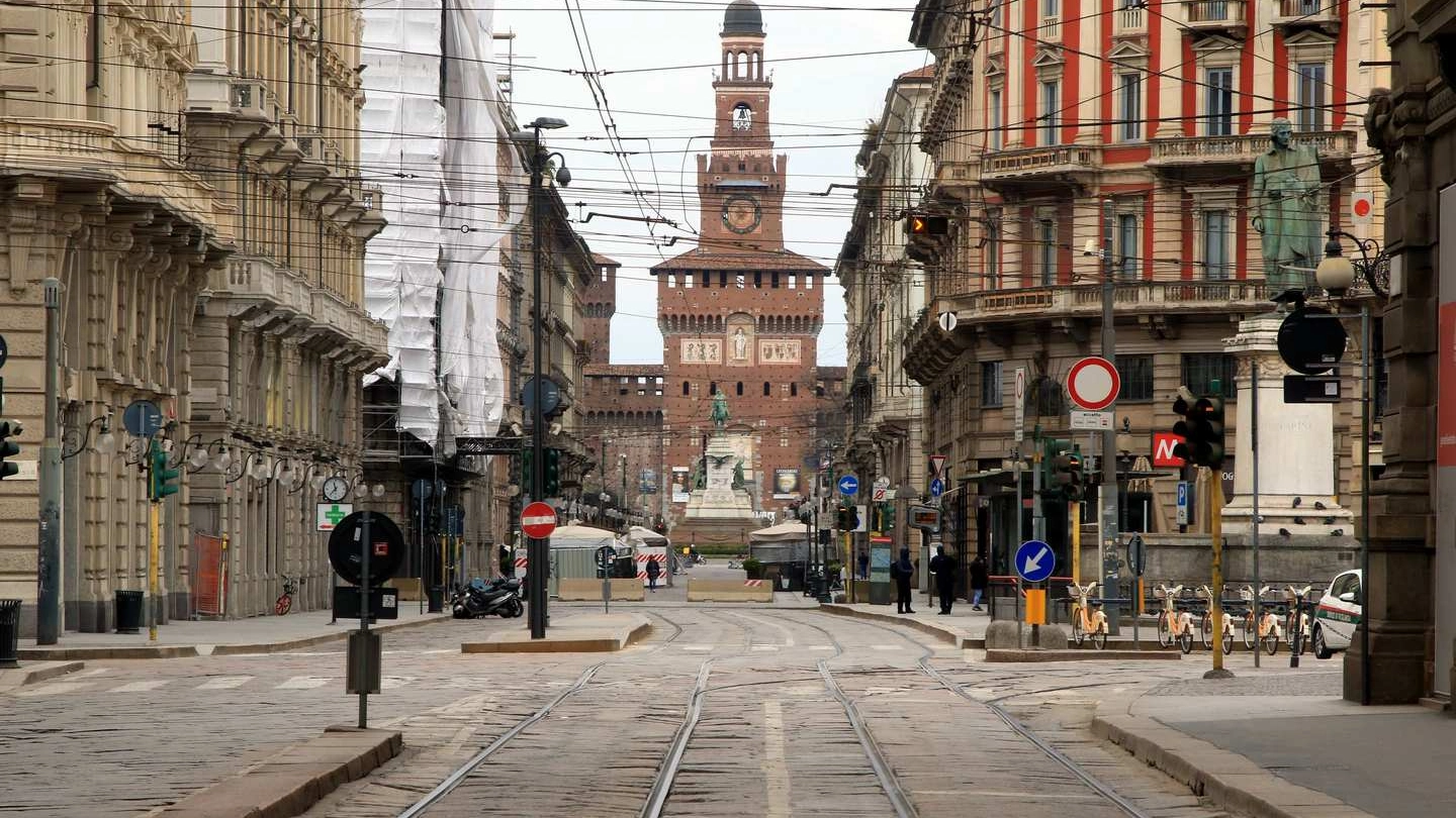 Lockdown a Milano, strade deserte