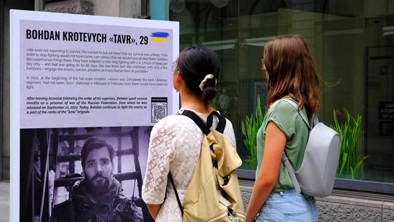 Mostra su Mariupol, lite su Azov Il console russo scrive a Sala Mostra su Mariupol, lite su Azov Il console russo scrive a Sala