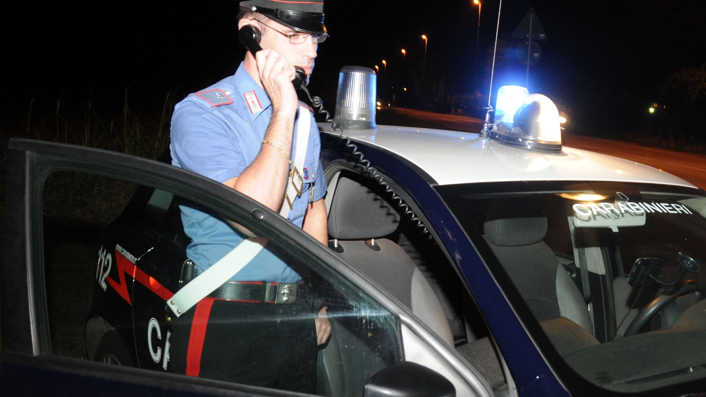 L’intervento notturno dei carabinieri di Erba ha portato in carcere il 50enne milanese