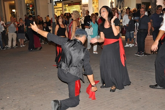 Ballerini di pizzica (foto Concolino)