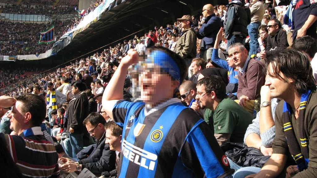 Giorgio sugli spalti del Meazza per una partita dell'Inter