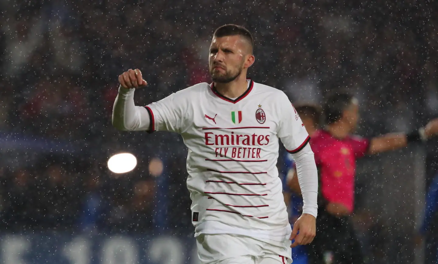 La rincorsa del Milan riparte contro la Salernitana