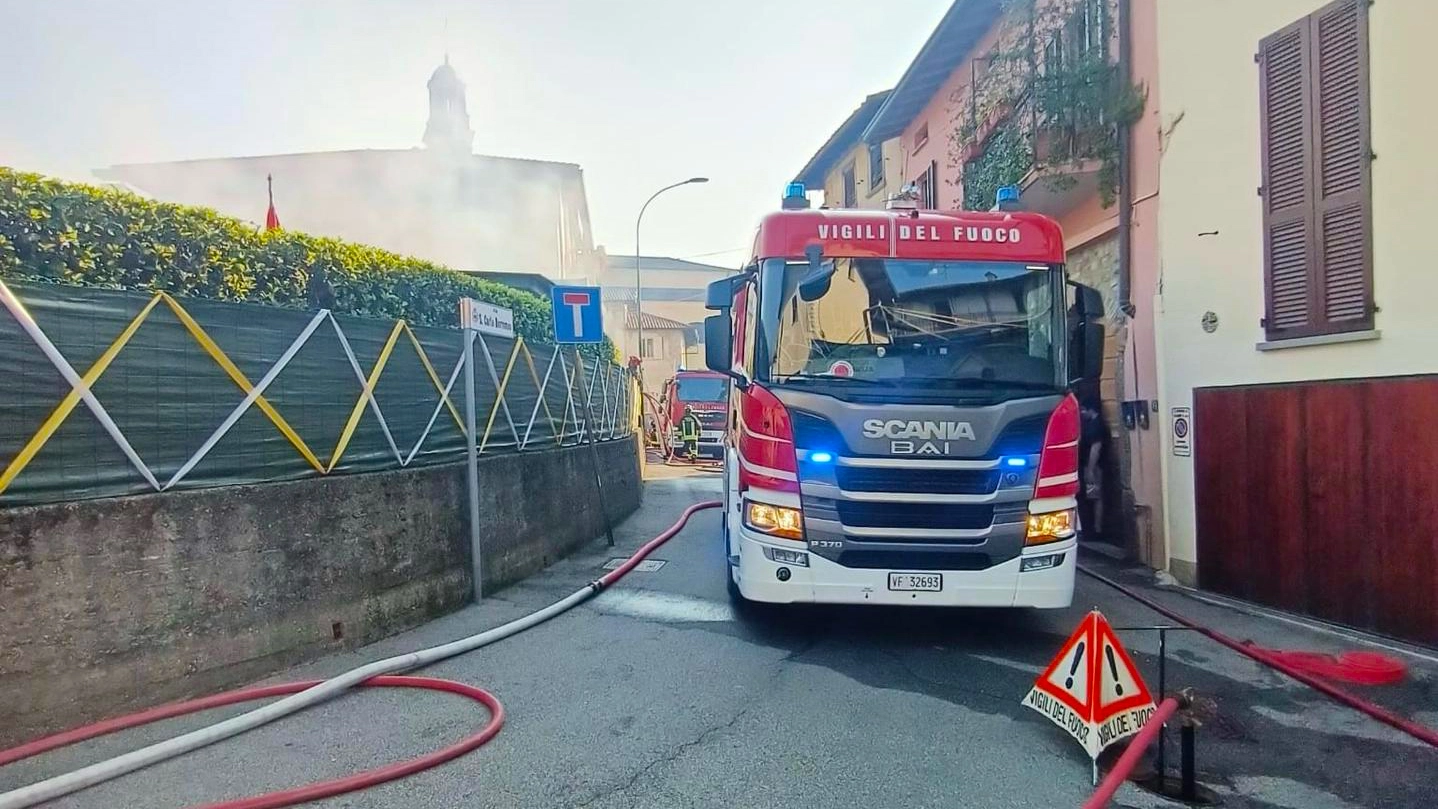 Incendio panificio a Cisano Bergamasco Incendio panificio a Cisano Bergamasco