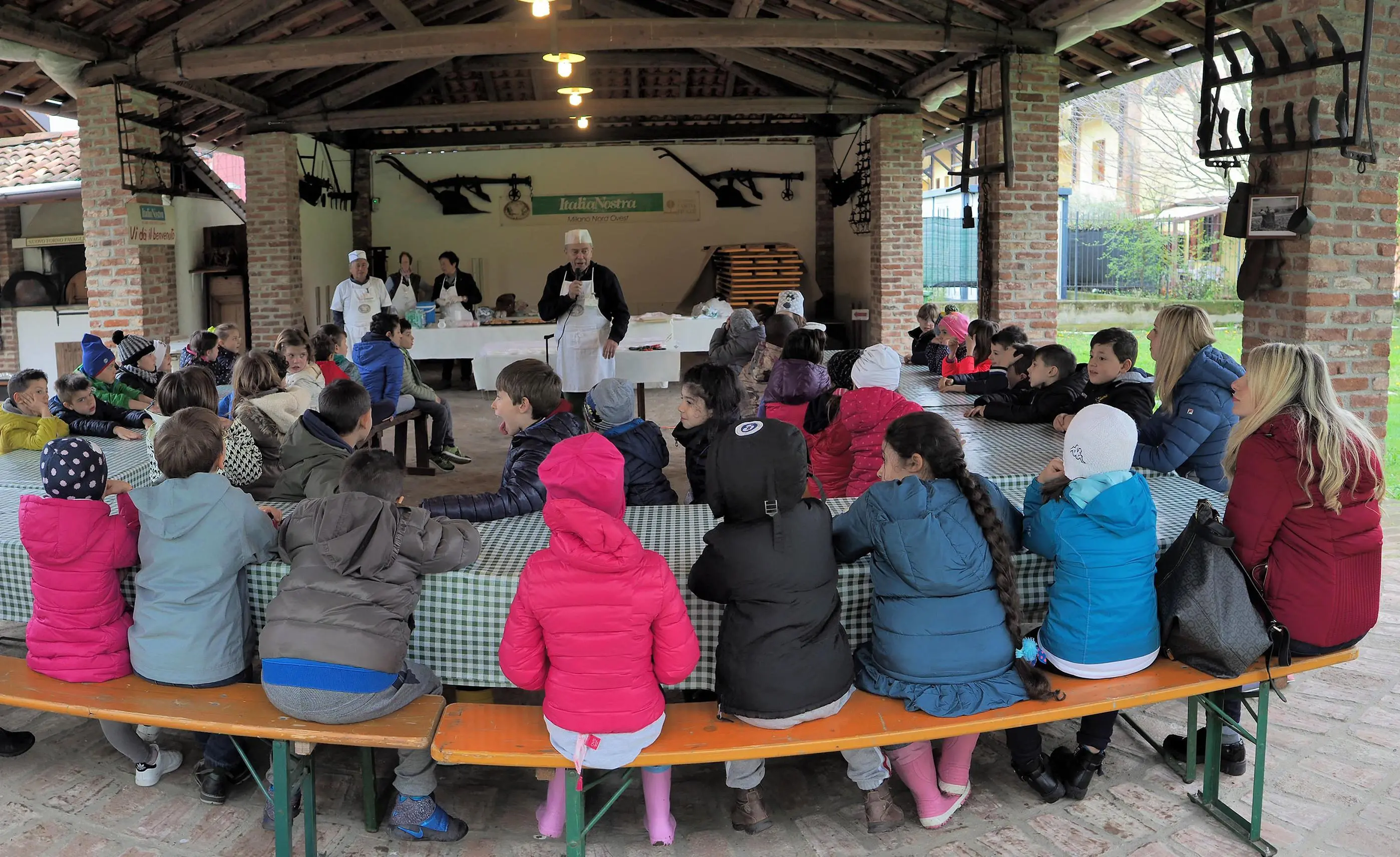 Si riaccende il forno di Cascina Favaglie