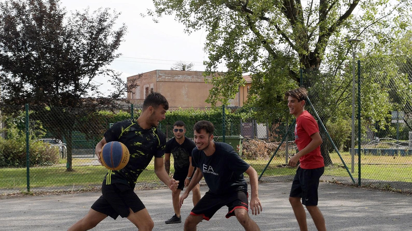 Comune-Argentia basket Sì al rilancio del campetto "È un grande traguardo" Comune-Argentia basket Sì al rilancio del campetto "È un grande traguardo"