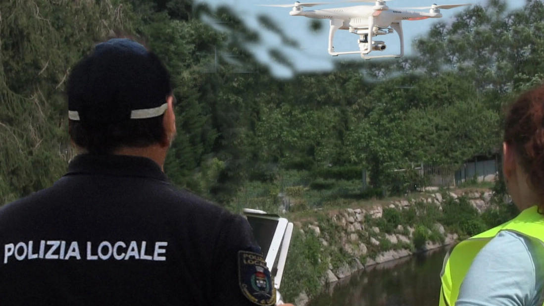 Drone della polizia locale