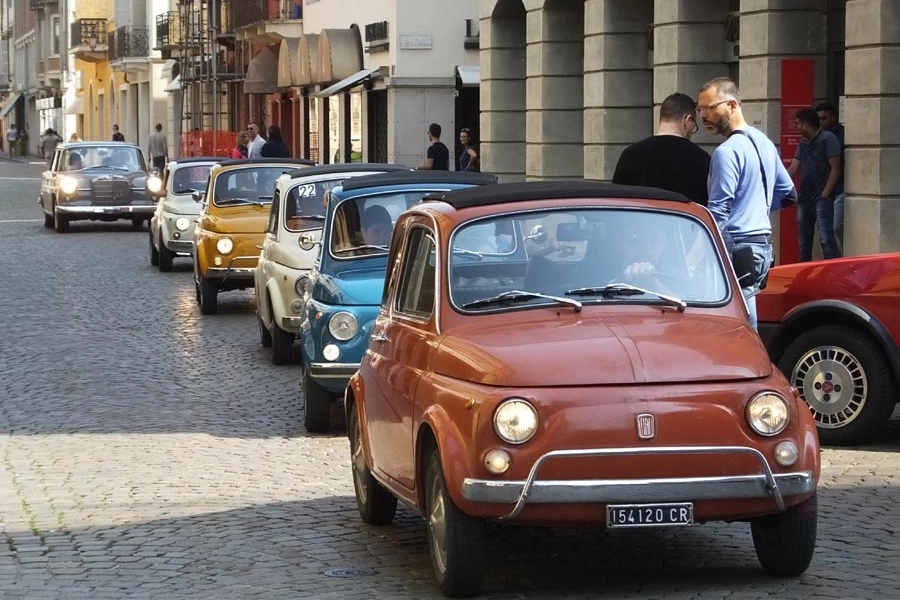 Il raduno delle Fiat 500
