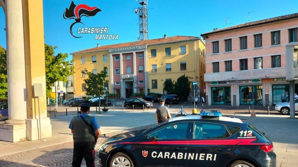 Ad arrestare l'uomo sono stati i carabinieri della compagnia di Viadana