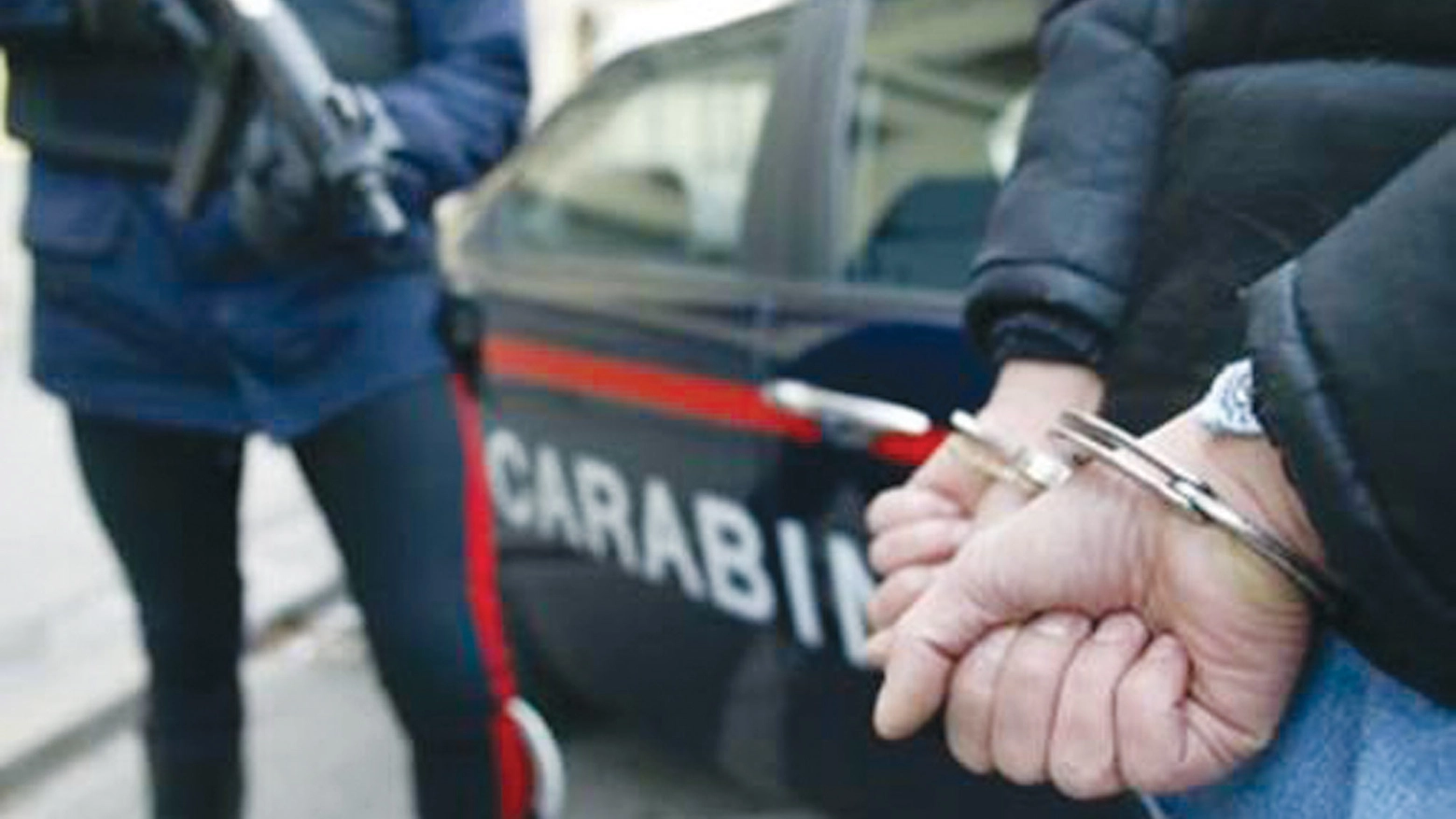 I due sono stati arrestati in flagranza dai carabinieri di Nerviano