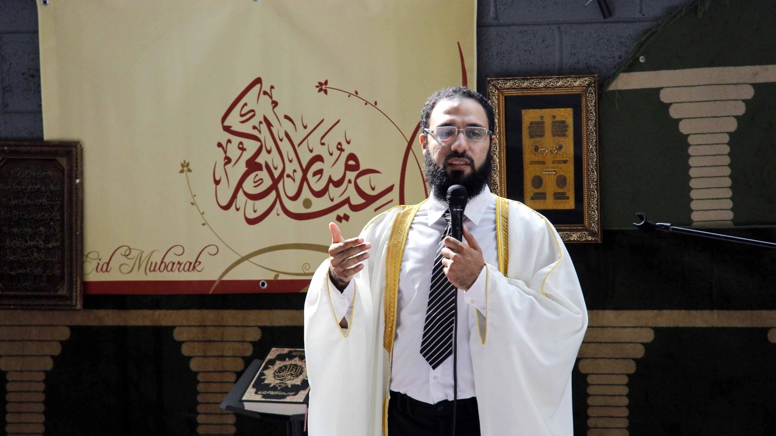 L'imam Usama El Santawy (Cardini)