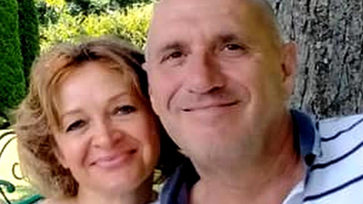 Lo skipper Carminati in lacrime: "Ho perso l’amore della mia vita" Lo skipper Carminati in lacrime: "Ho perso l’amore della mia vita"