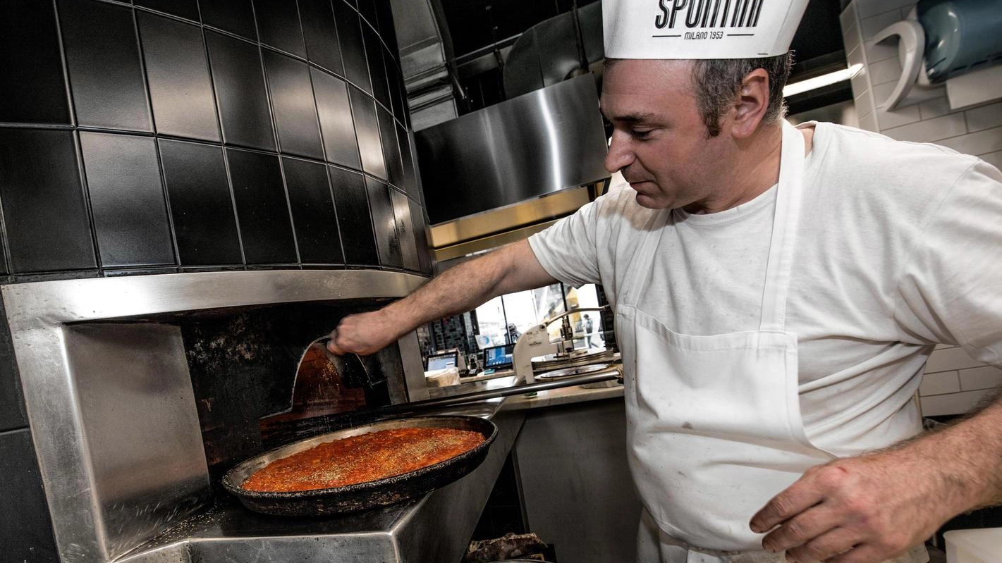 Il negozio itinerante di Spontini. La pizza al trancio arriva sotto casa