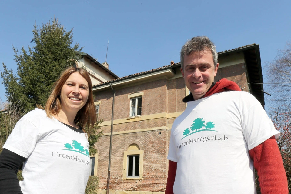 Mariateresa De Sanctis di GreenManagerLab e Luca Baglivo del Creda (Rossi)
