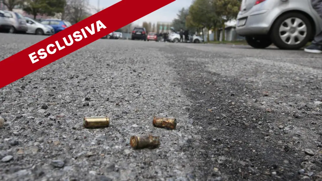 I bossoli ritrovati in via Friuli a Biassono, dove è morto Christian Donzello