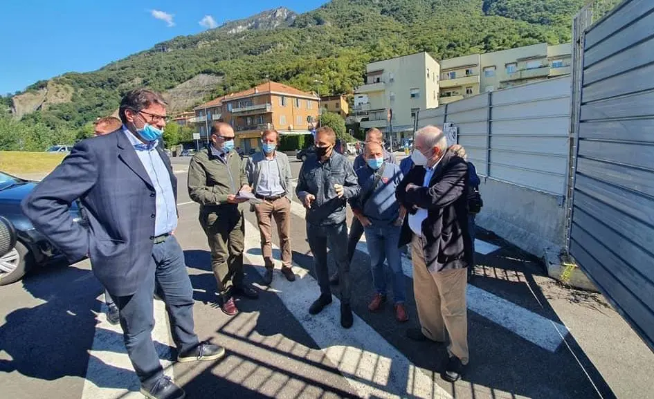 Lecco, "Questo cantiere è una vera vergogna"