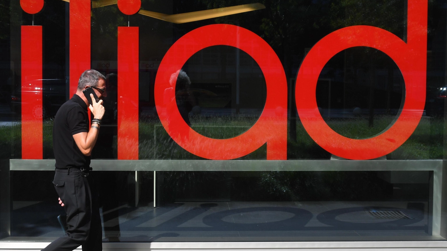 Il guasto sulla rete Iliad è stato provocato dal taglio delle fibre nel Pavese Il guasto sulla rete Iliad è stato provocato dal taglio delle fibre nel Pavese