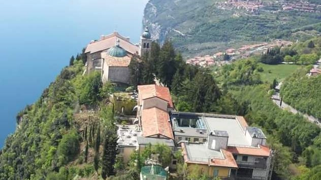 Il santuario sull’Alto Garda, meta di turisti e pellegrini  