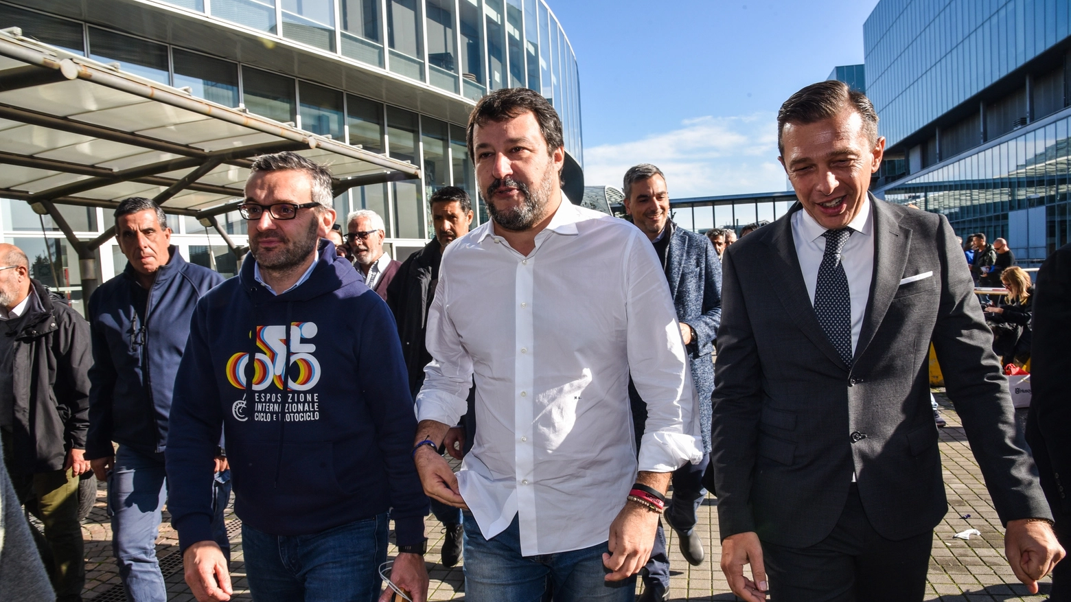 L'arrivo di Matteo Salvini ad Eicma (La Presse)