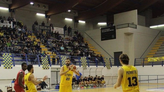 Grande prestazione dell'Olympia contro i concittadini del Phoenix Iria, sconfitti 82-84