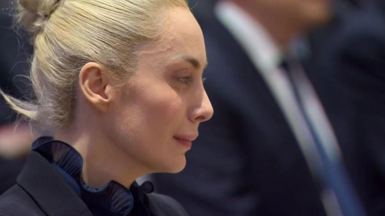 Marta Fascina: “Tornerò presto alla Camera. Con i figli di Silvio Berlusconi ho rapporti eccellenti”