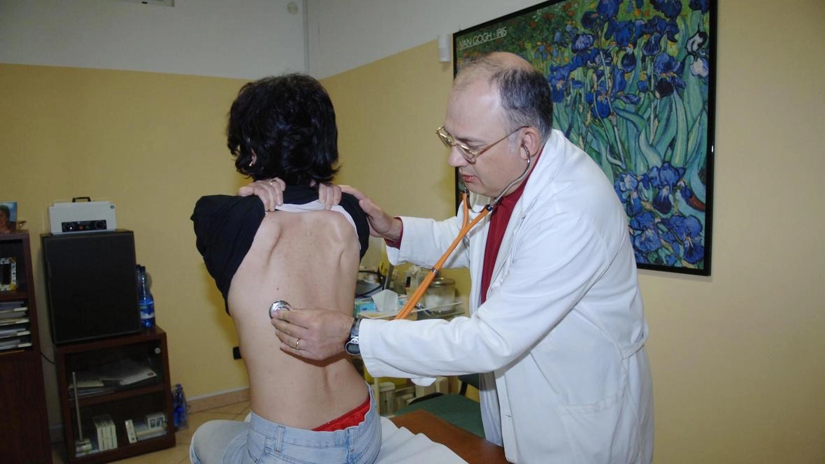 Al Rhodense 14 medici. Assegnato solo un quinto degli incarichi vacanti