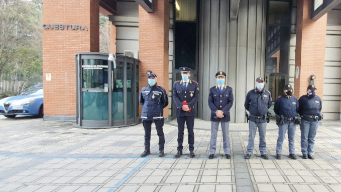 Gli agenti della Polizia ferroviaria di Lecco e della Polizia locale di Colico