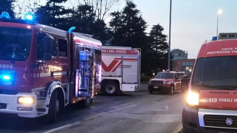I soccorritori alla Meridiana I soccorritori alla Meridiana