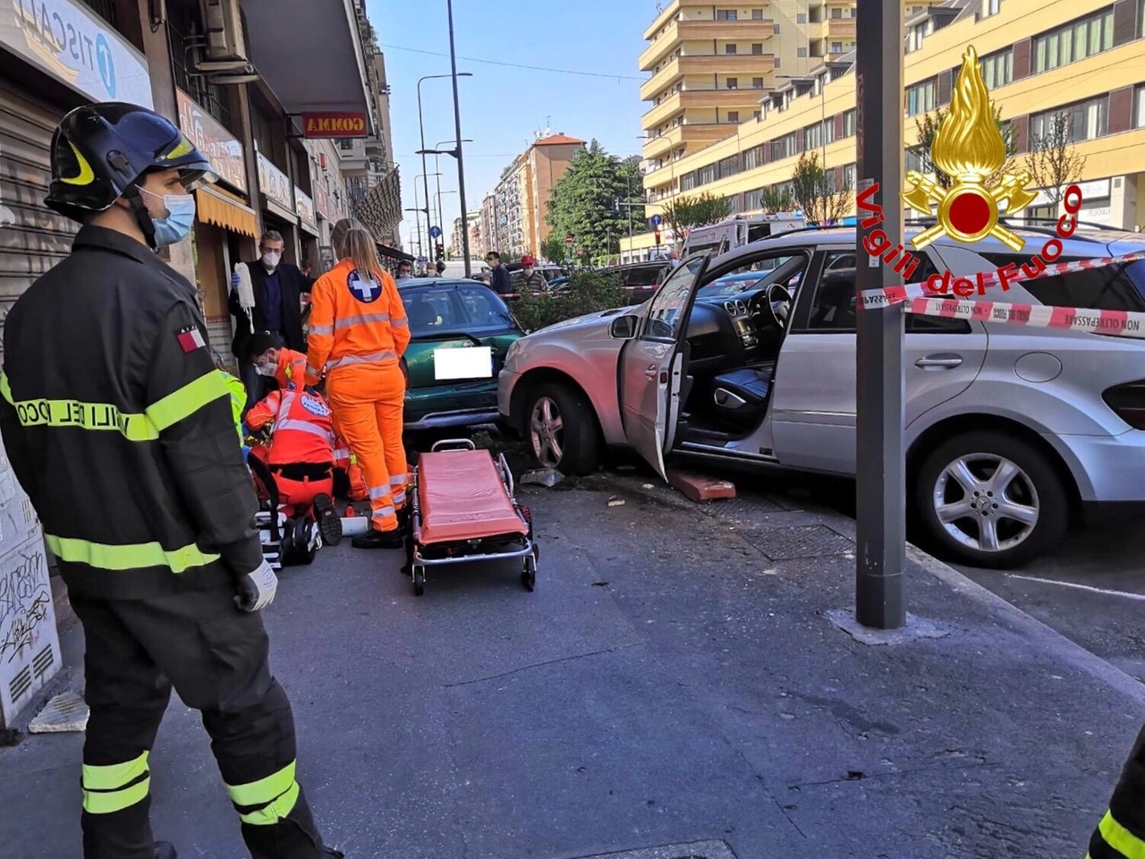 immagine di sfondo 1