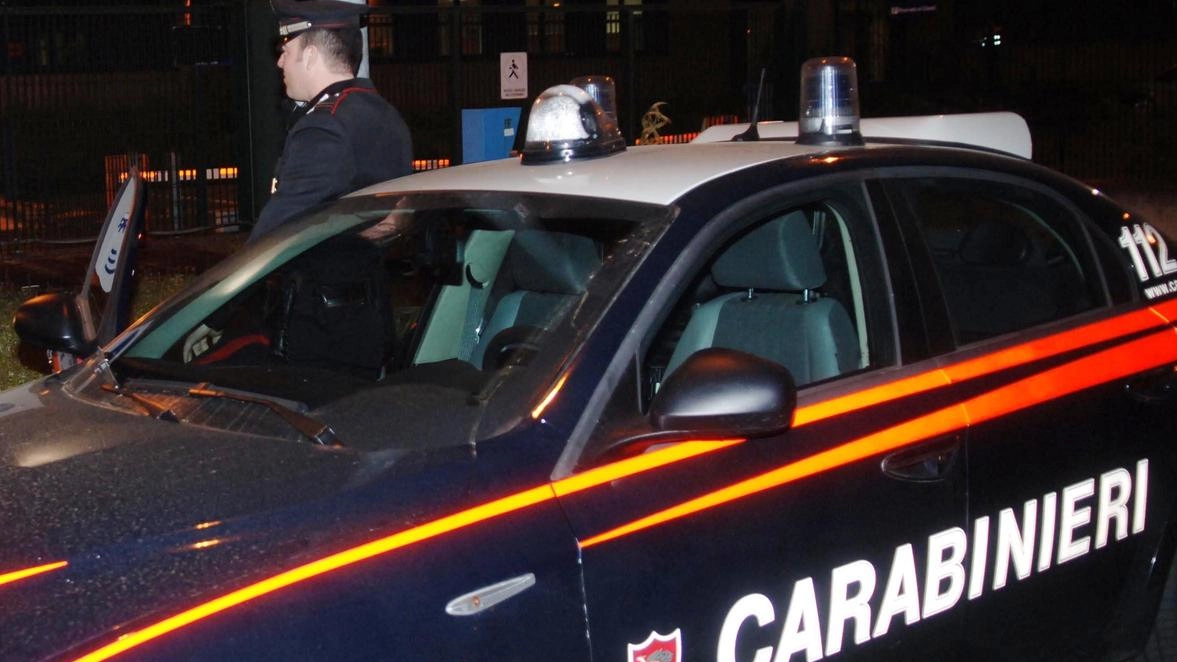 L'uomo è stato arrestato dai carabinieri L'uomo è stato arrestato dai carabinieri
