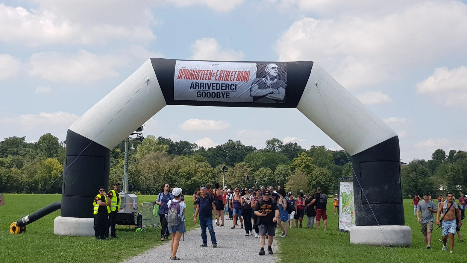 I primi fan arrivati al Parco di Monza per il concerto di Bruce Springsteen I primi fan arrivati al Parco di Monza per il concerto di Bruce Springsteen