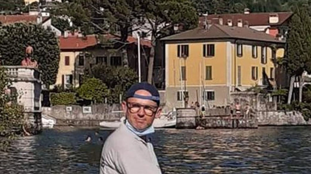 Tre giorni di agonia, la resa. Letale la ferita al collo: morto l’operaio di 56 anni