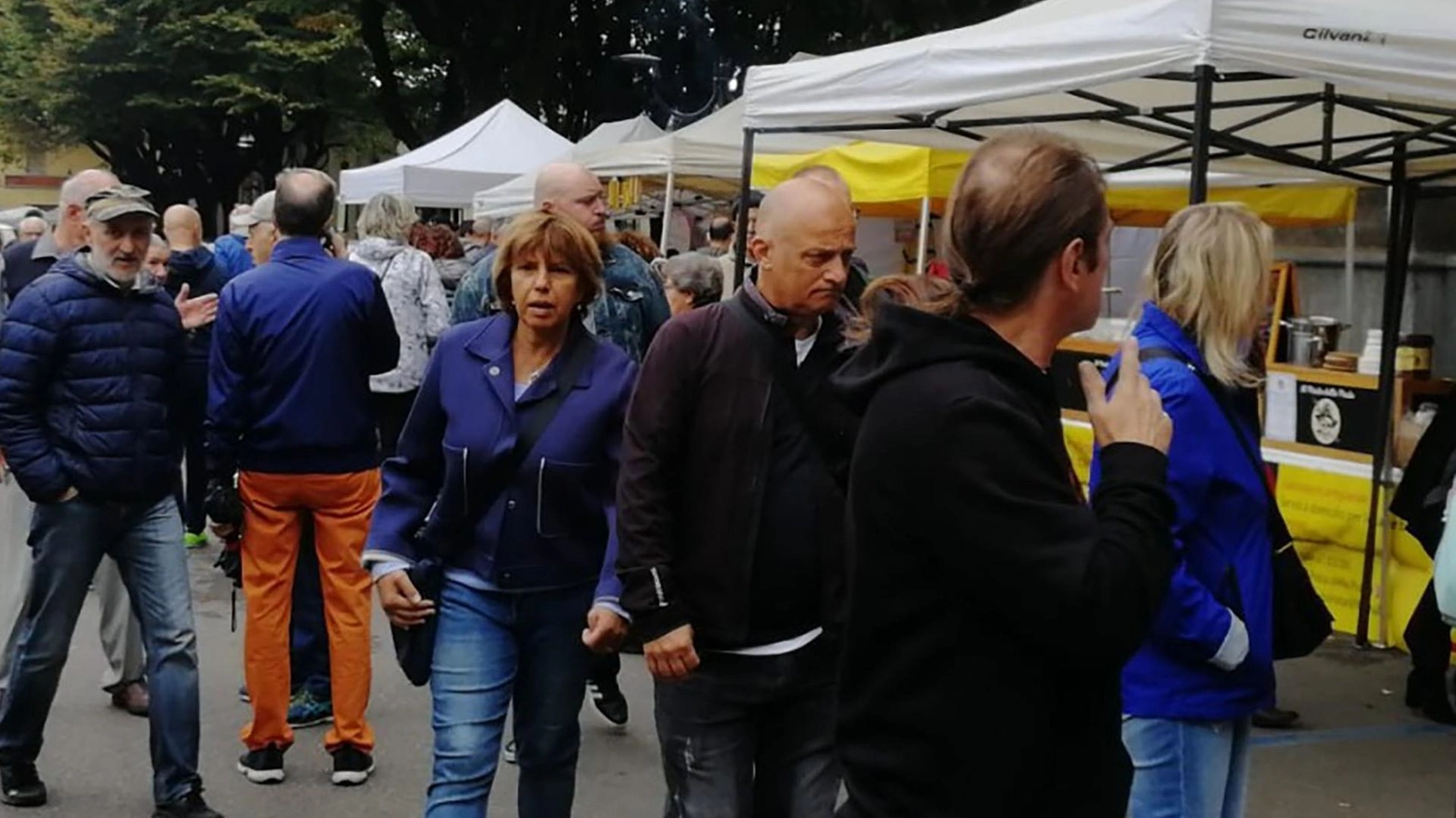 Staffetta e spannocchiata per tutti a Cascina Castello. Si celebrano il mondo contadino e le arti antiche