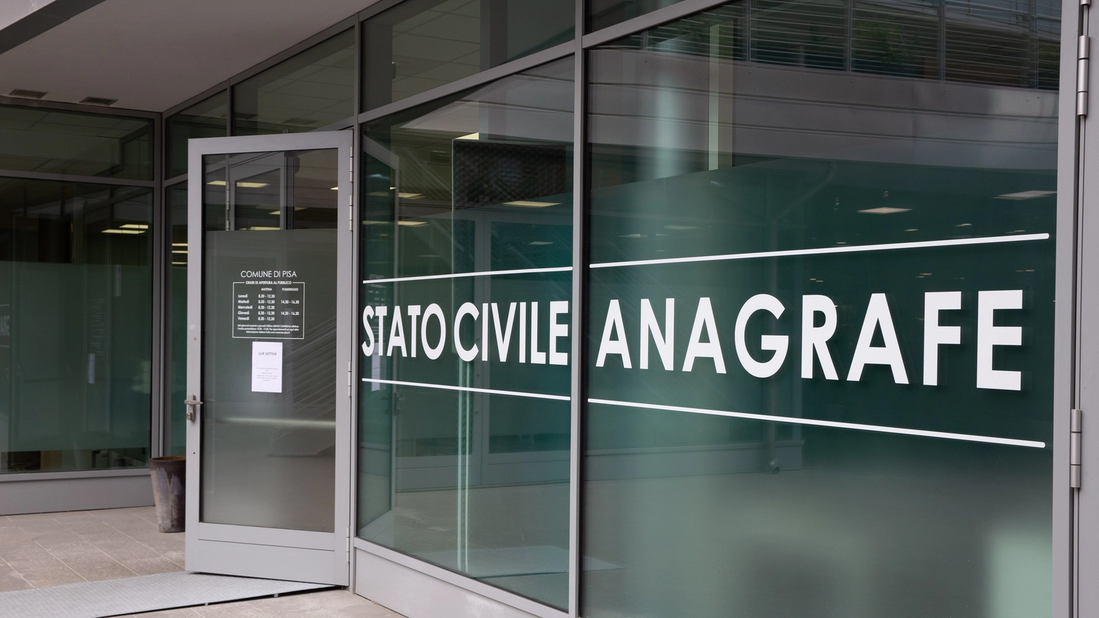Ufficio anagrafe (Archivio) Ufficio anagrafe (Archivio)