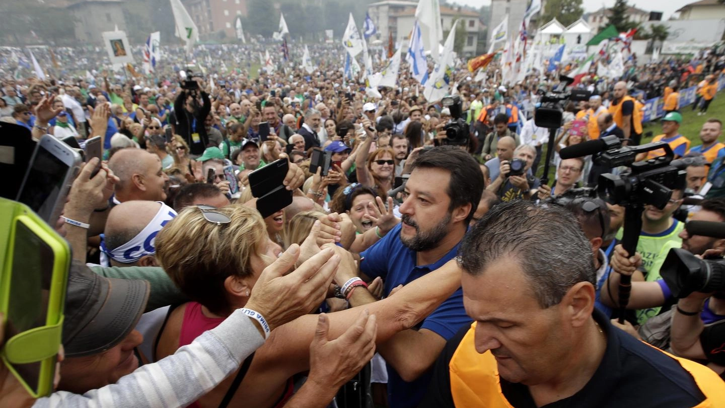L'arrivo di Matteo Salvini a Pontida (Ansa)