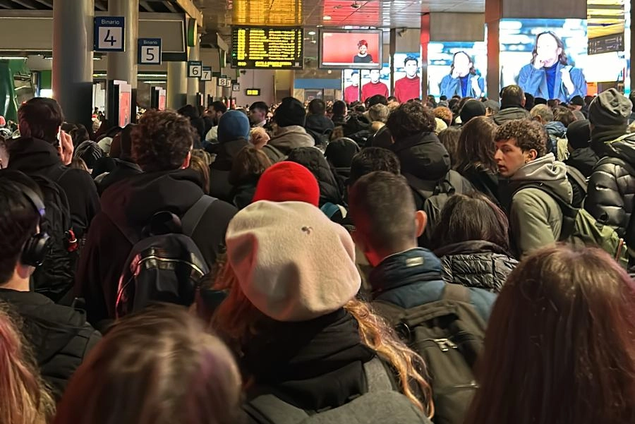 Caos in stazione a Milano