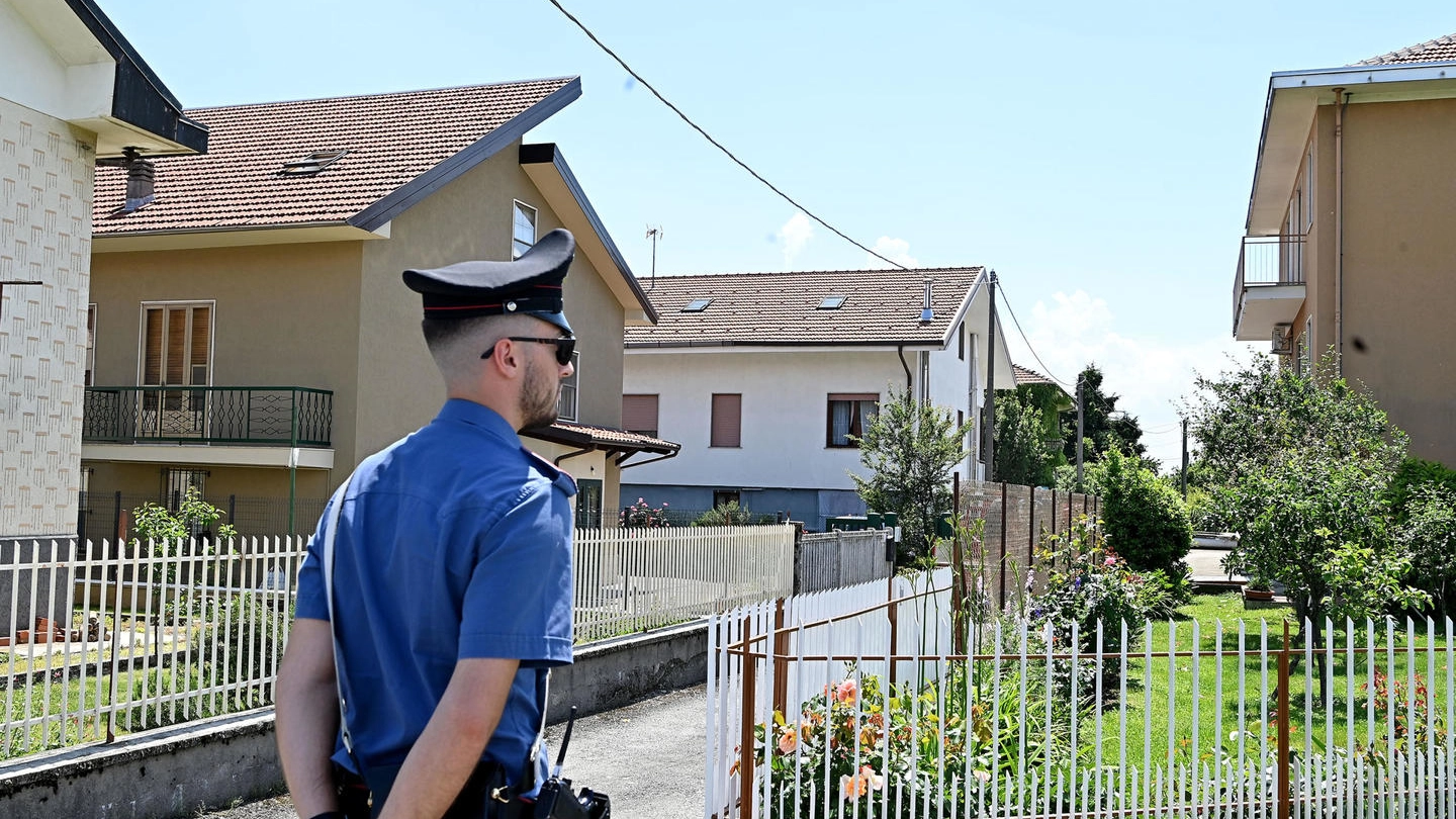 I carabinieri di Pinerolo indagano sullo strano blitz nella villa