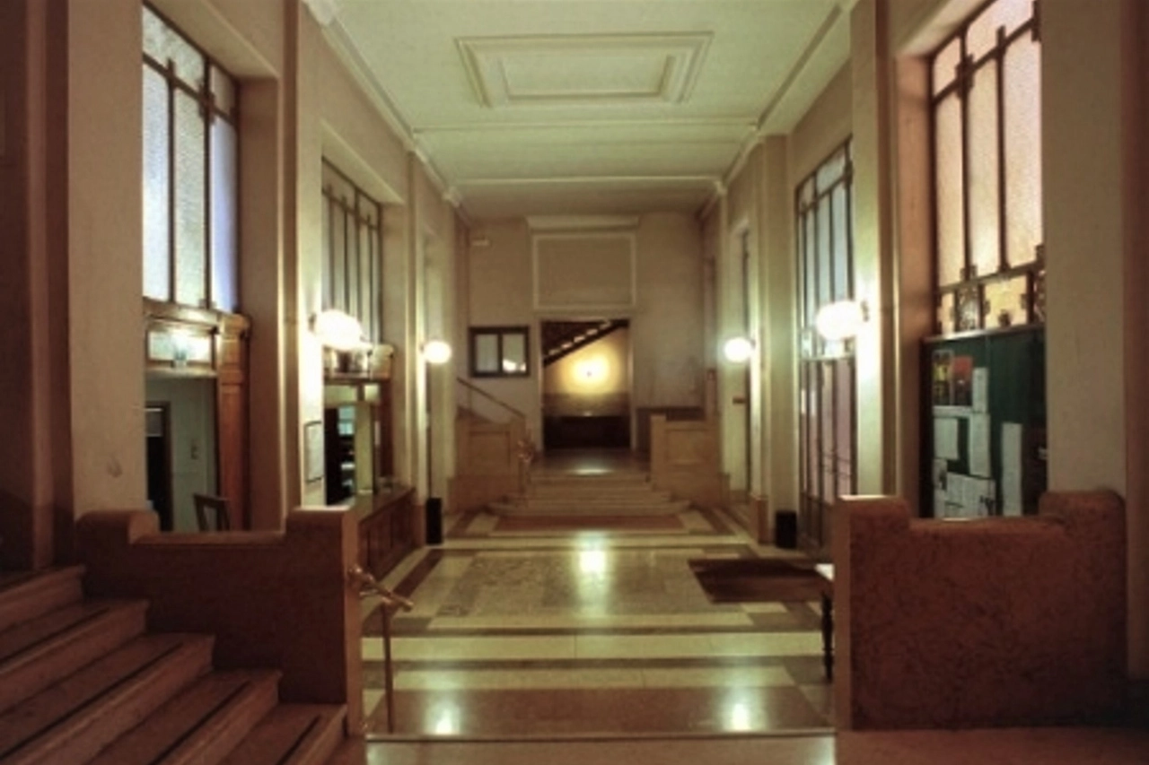 Atrio al Circolo Filologico Milanese