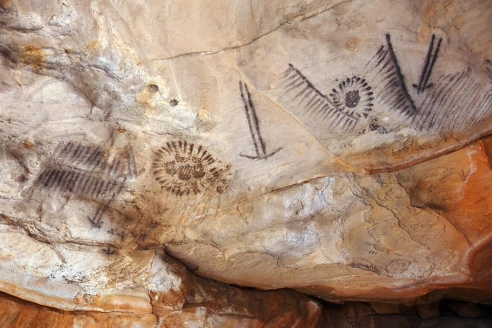 Incisioni rupestri in un sito sui Monti Flinders (Foto: Bjorn Svensson/Alamy)