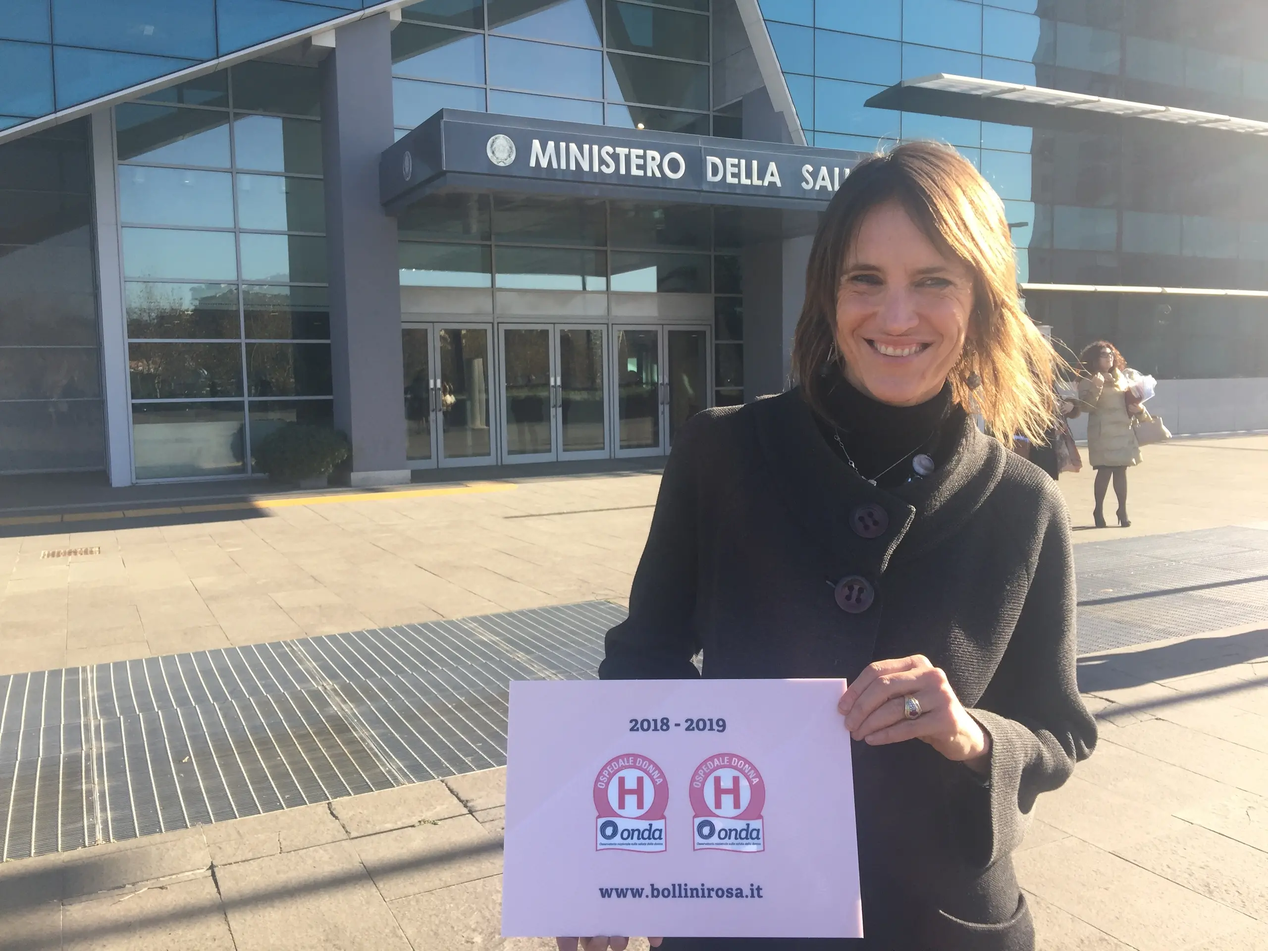 Lombardia, sanità a "misura di donna": ecco gli ospedali con i "Bollini Rosa" / L'ELENCO
