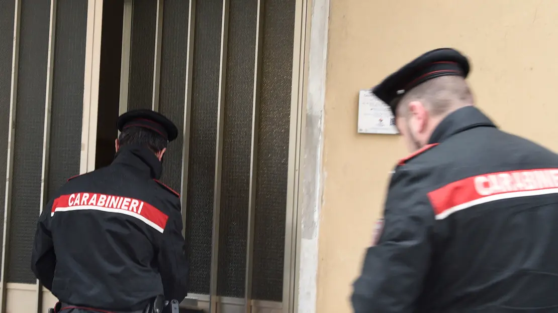 L'intervento dei carabinieri L'intervento dei carabinieri