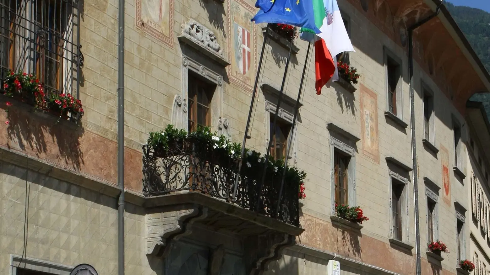 Scaramellini-Del Curto, in due per una poltrona Scaramellini-Del Curto, in due per una poltrona